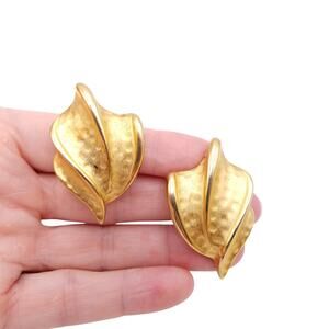 Vintage Gold Tone Clip On Earrings Hammered Shiny Leaf Bold Statement